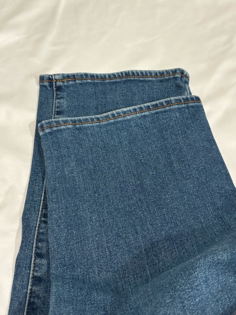 Lucky Brand Men's 410 Athletic Slim Jeans - Picture 3 of 6